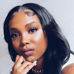 Meet your Posher, Jasmine